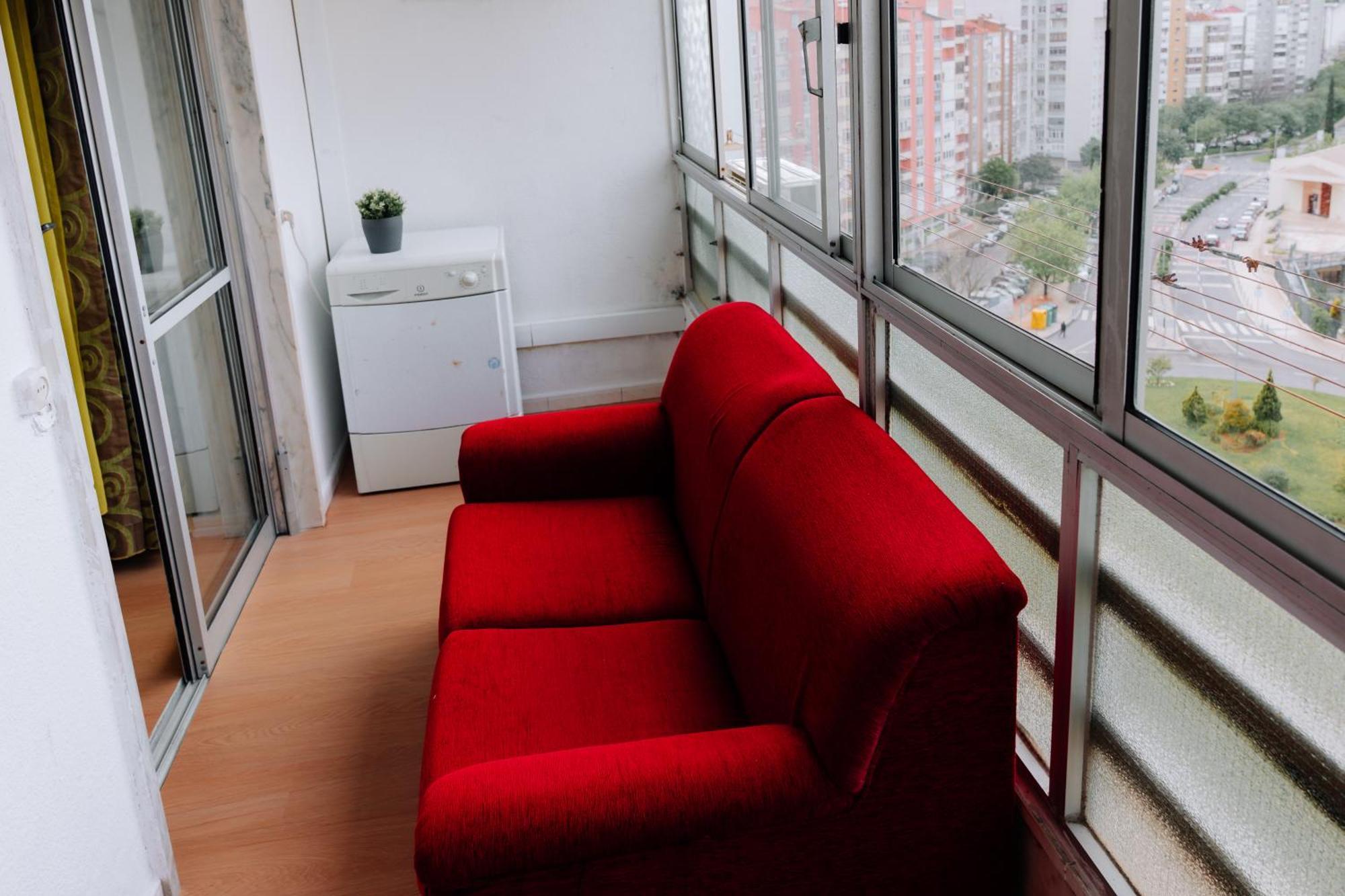 Family-Friendly And Cozy 3-Bedroom Accommodation In Lisbon Luaran gambar